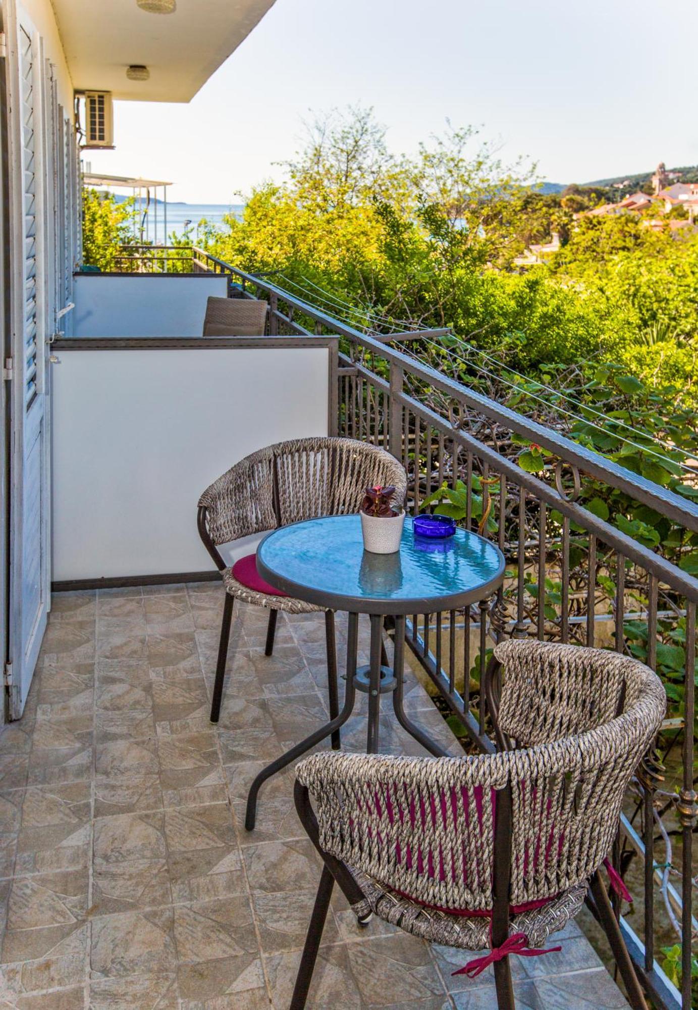Rooms Barbaric Hvar Town Exterior foto
